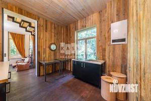 Дом 220м², 2-этажный, участок 25 сот.  