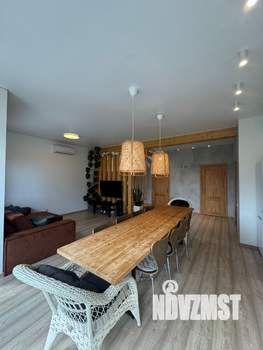 Дом 170м², 2-этажный, участок 7 сот.  