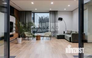 Коттедж 280м², 2-этажный, участок 13 сот.  
