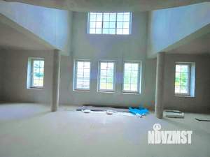 Дом 395м&sup2;, 2-этажный, участок 6 сот.  