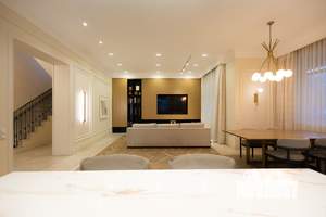 Коттедж 299м², 2-этажный, участок 15 сот.  