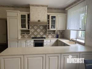 Коттедж 330м², 2-этажный, участок 20 сот.  