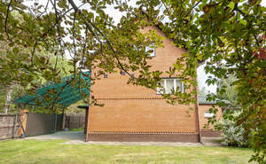 Дом 350м², 2-этажный, участок 8 сот.  