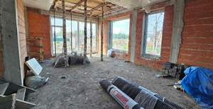 Дом 240м², 2-этажный, участок 10 сот.  