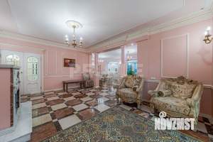 Дом 780м², 3-этажный, участок 28 сот.  