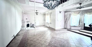 Дом 288м&sup2;, 2-этажный, участок 14 сот.  