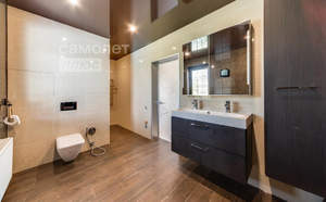 Дом 310м&sup2;, 3-этажный, участок 15 сот.  