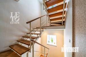 Таунхаус 220м², 5-этажный, участок 2 сот.  