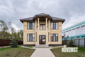 Дом 250м², 3-этажный, участок 8 сот.  