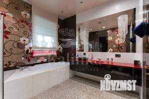 Дом 1800м², 3-этажный, участок 41 сот.  