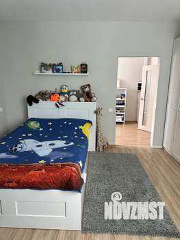 Дом 397м², 3-этажный, участок 12 сот.  