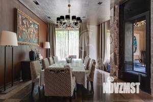 Дом 1800м², 3-этажный, участок 41 сот.  