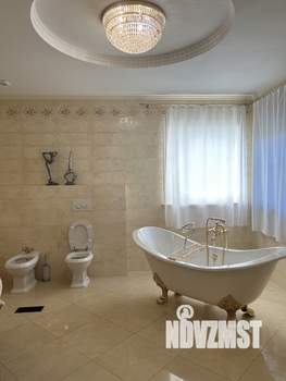 Коттедж 470м², 3-этажный, участок 9 сот.  