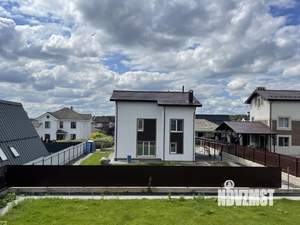 Коттедж 260м², 3-этажный, участок 8 сот.  