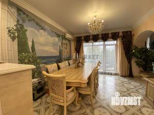 Дом 500м², 3-этажный, участок 13 сот.  