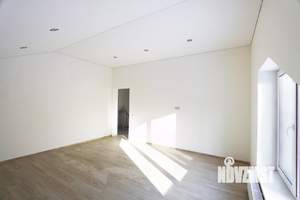 Дом 190м², 2-этажный, участок 6 сот.  