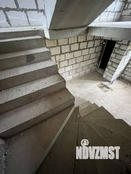 Таунхаус 92м², 3-этажный, участок 1 сот.  