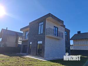 Дом 200м&sup2;, 2-этажный, участок 7 сот.  