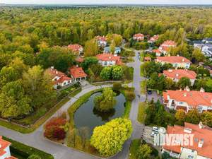 Коттедж 495м², 3-этажный, участок 22 сот.  