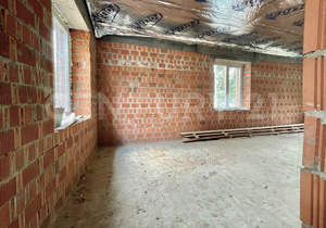 Дом 280м², 2-этажный, участок 8 сот.  