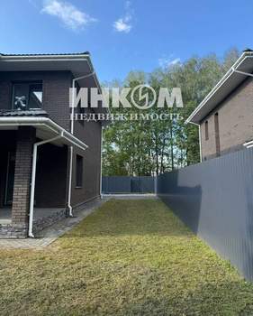 Дом 261м², 2-этажный, участок 6 сот.  