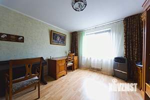 Коттедж 450м&sup2;, 2-этажный, участок 16 сот.  