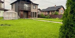 Дом 140м², 2-этажный, участок 11 сот.  