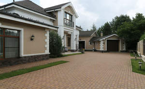 Дом 325м², 2-этажный, участок 22 сот.  