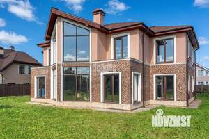 Дом 450м&sup2;, 2-этажный, участок 10 сот.  