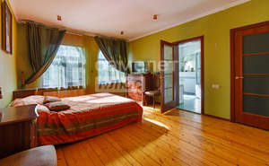 Дом 500м², 3-этажный, участок 30 сот.  