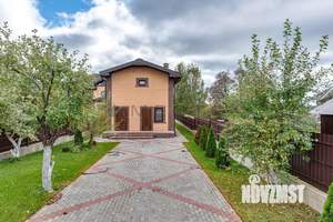 Дом 421м&sup2;, 2-этажный, участок 19 сот.  