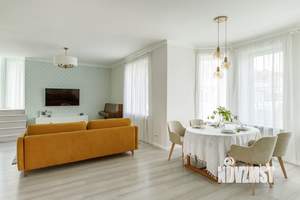 Коттедж 260м², 3-этажный, участок 17 сот.  
