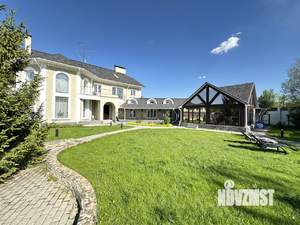 Коттедж 1512м², 3-этажный, участок 25 сот.  