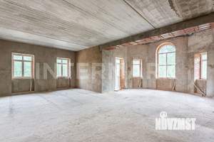 Коттедж 1700м², 2-этажный, участок 52 сот.  