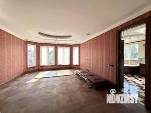 Коттедж 450м², 2-этажный, участок 15 сот.  