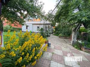 Дом 180м², 2-этажный, участок 8 сот.  