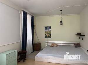 Дом 328м&sup2;, 2-этажный, участок 6 сот.  