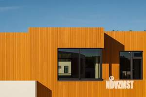 Коттедж 280м², 2-этажный, участок 10 сот.  