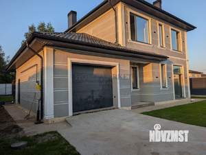 Дом 220м², 2-этажный, участок 8 сот.  