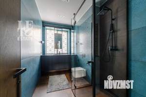 Дом 210м², 3-этажный, участок 4 сот.  