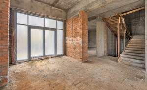 Дом 700м², 2-этажный, участок 25 сот.  