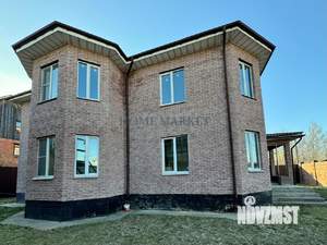 Дом 342м², 2-этажный, участок 8 сот.  