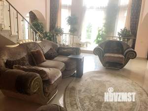Коттедж 500м², 2-этажный, участок 12 сот.  