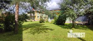 Дом 291м², 2-этажный, участок 12 сот.  