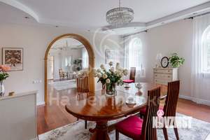 Коттедж 450м², 3-этажный, участок 9 сот.  