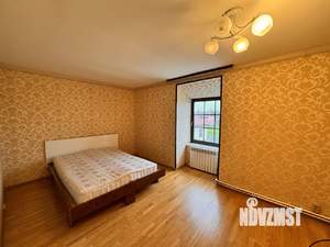 Дом 314м&sup2;, 3-этажный, участок 17 сот.  