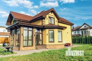 Дом 210м², 2-этажный, участок 13 сот.  