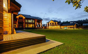 Дом 551м&sup2;, 3-этажный, участок 31 сот.  