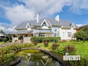 Дом 282м², 2-этажный, участок 30 сот.  