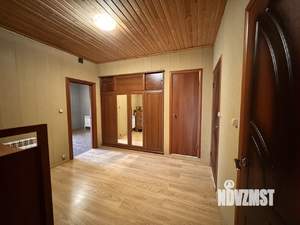 Дом 314м², 3-этажный, участок 17 сот.  
